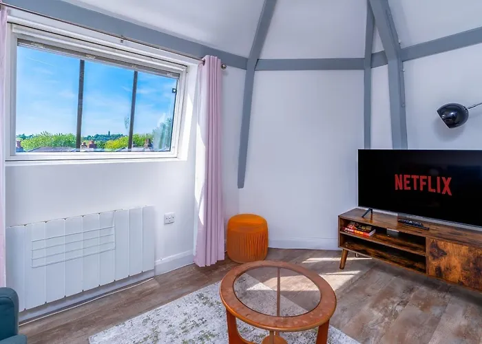 Апартаменти Modern Serviced Appartment: Short Walk To Centre Бристоль